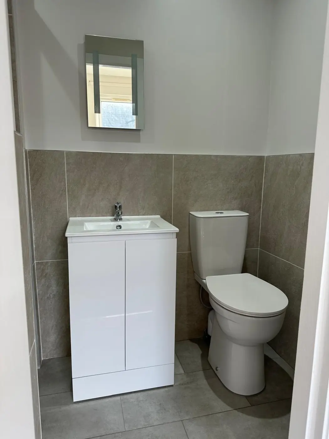 Spotless bathroom finish by Sparkling-n-Shining Cleaning Services